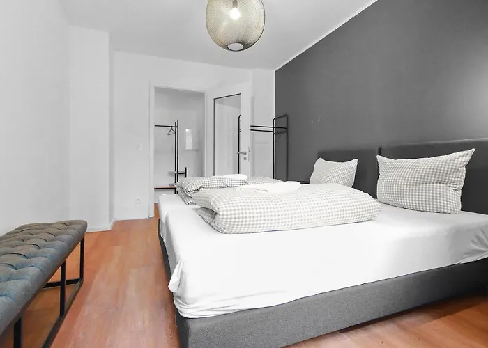 Flatista Homes - Central Station - 3Br